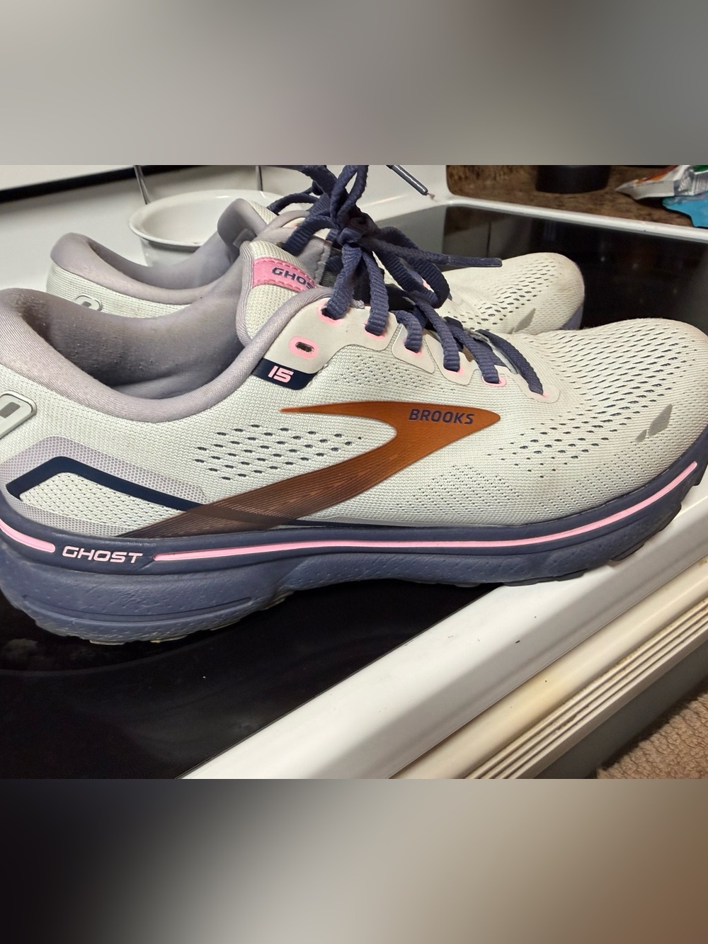 Brooks Ghost 15 Women's Running Shoes